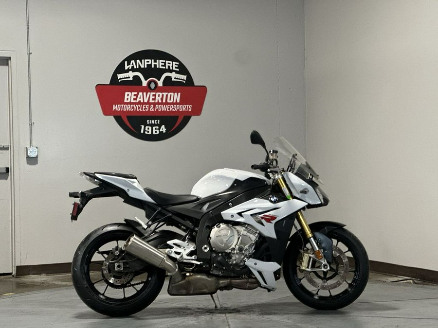 2016 BMW S 1000 R