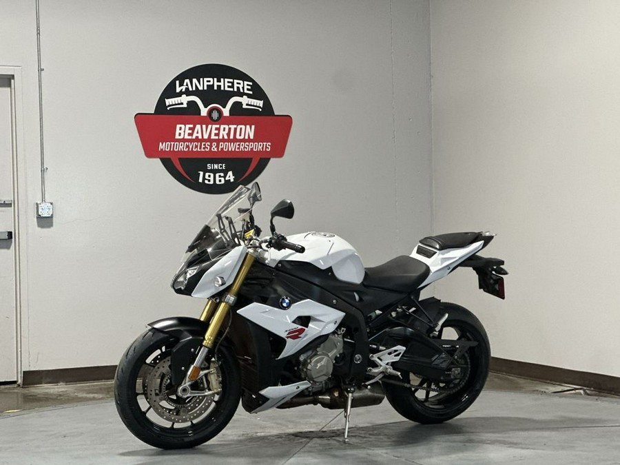 2016 BMW S 1000 R