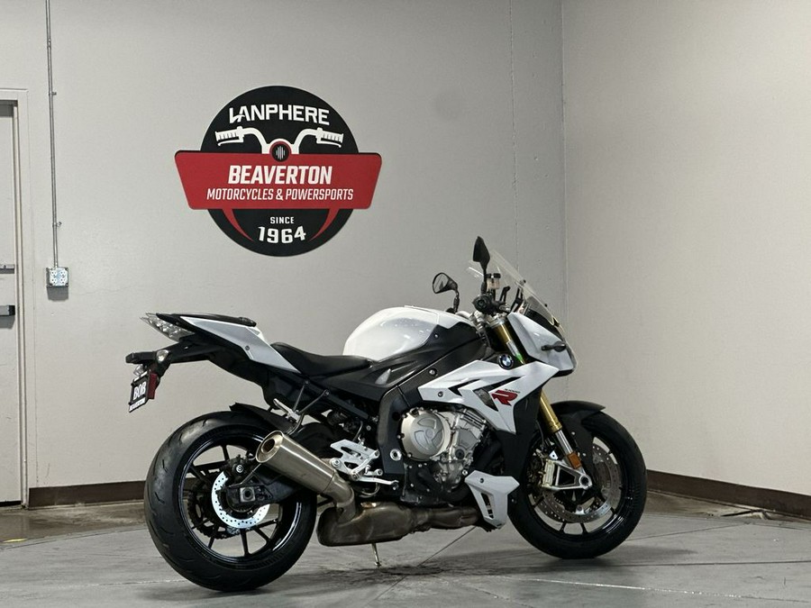 2016 BMW S 1000 R