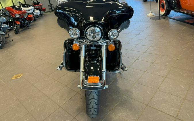 USED 2012 HARLEY-DAVIDSON ELECTRA GLIDE ULTRA CLASSIC FLHTCU FOR SALE NEAR ST PAUL, MN