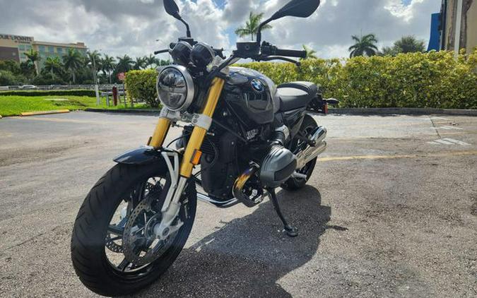 New 2025 BMW R 12 nineT