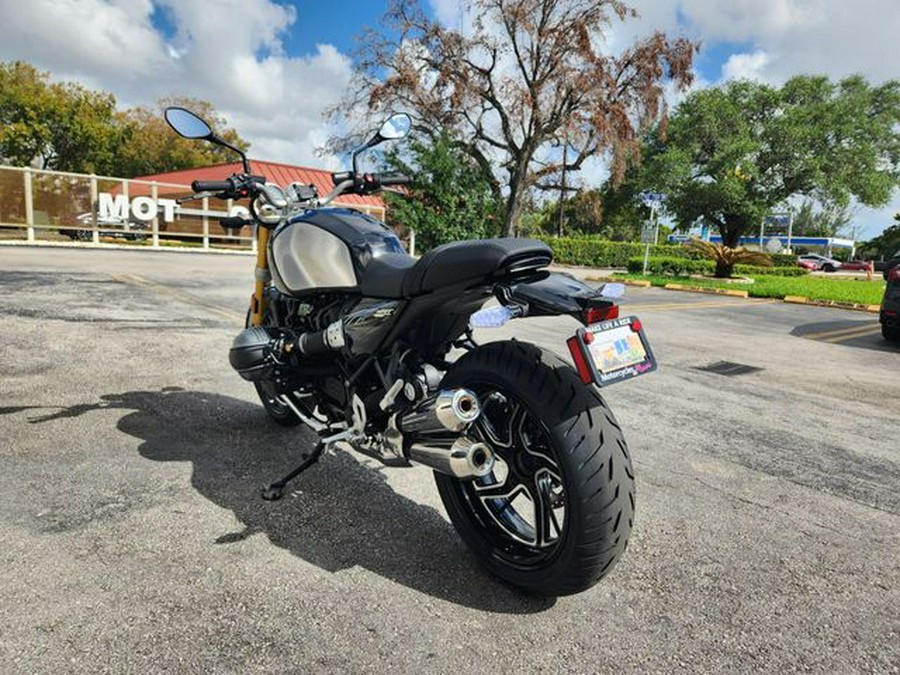 New 2025 BMW R 12 nineT