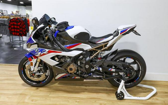 New 2025 BMW R 12 nineT