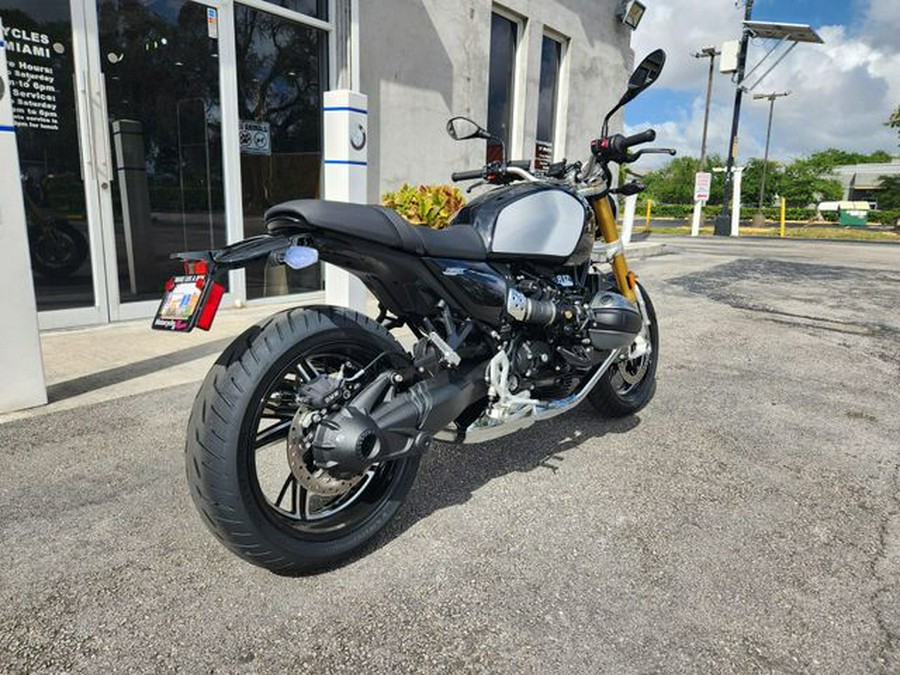 New 2025 BMW R 12 nineT