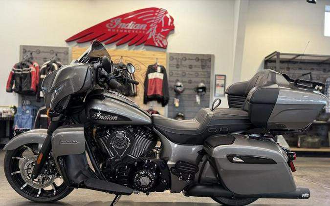 2025 Indian Motorcycle® Roadmaster® Dark Horse® w/Powerband Audio Heavy Metal