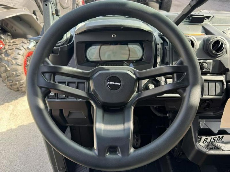 2025 Can-Am® Defender Limited HD10