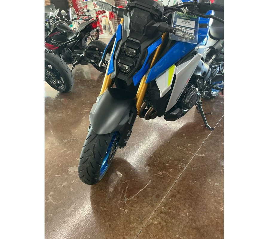 2022 Suzuki GSX-S1000