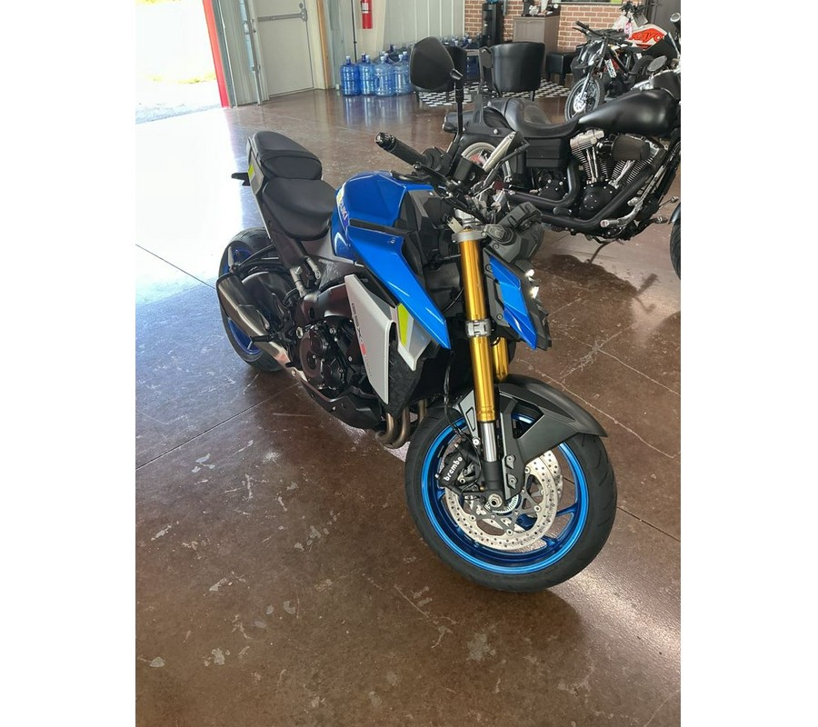 2022 Suzuki GSX-S1000