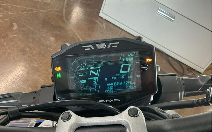 2022 Suzuki GSX-S1000