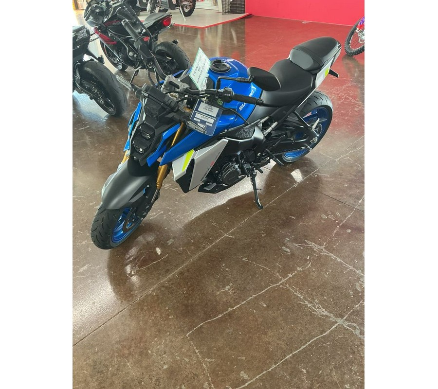 2022 Suzuki GSX-S1000