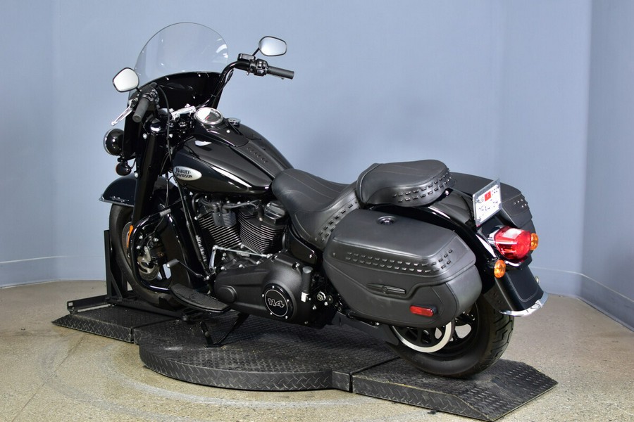 2022 Harley-Davidson Heritage Classic 114 FLHCS