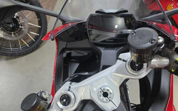 2026 Ducati Panigale V2