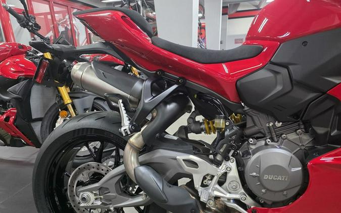 2026 Ducati Panigale V2