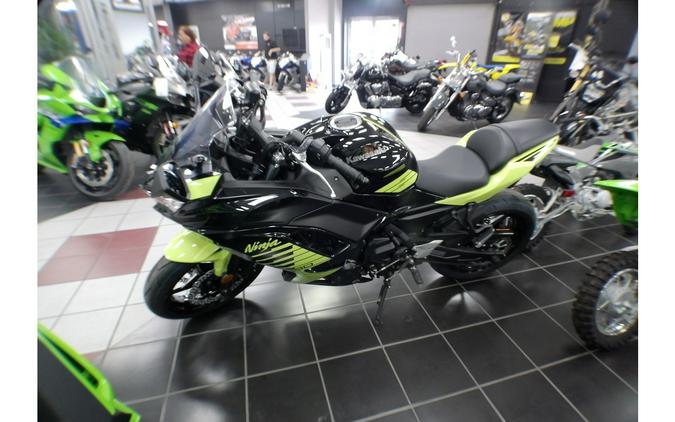 2026 Ninja 650 - Kawasaki