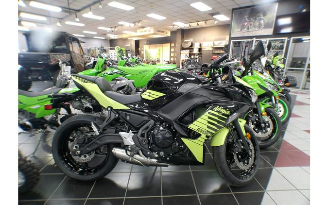 2026 Ninja 650 - Kawasaki