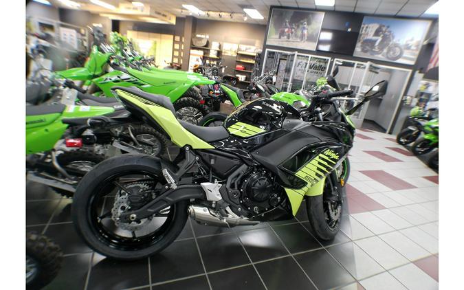 2026 Ninja 650 - Kawasaki