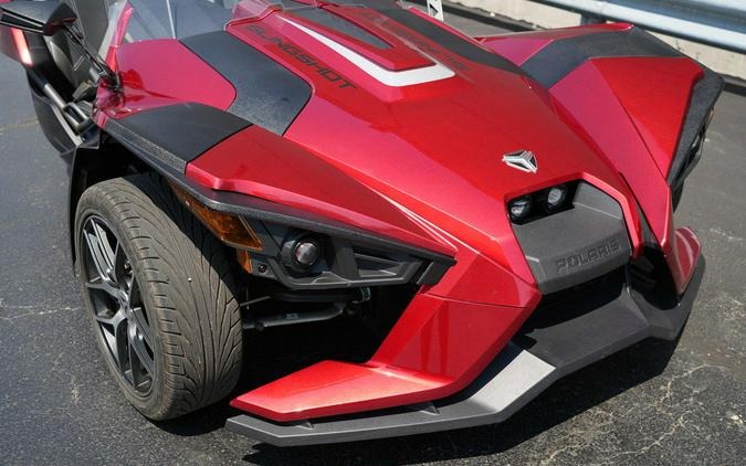2018 Polaris Slingshot SL Sunset Red