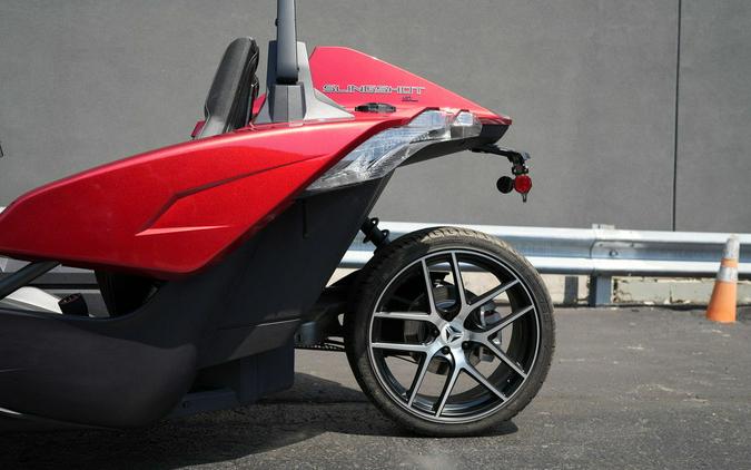 2018 Polaris Slingshot SL Sunset Red