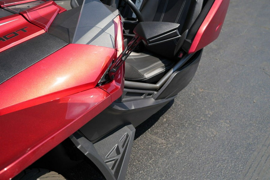 2018 Polaris Slingshot SL Sunset Red