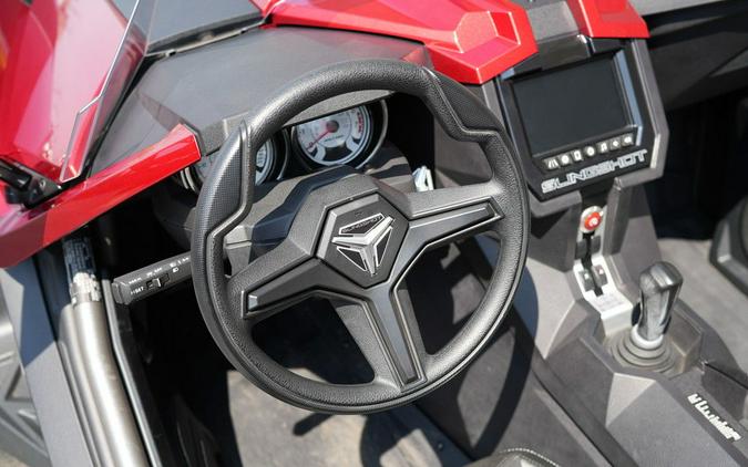 2018 Polaris Slingshot SL Sunset Red