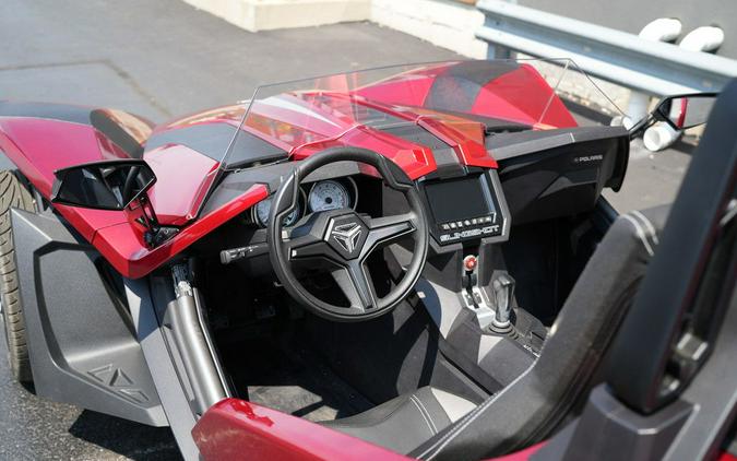 2018 Polaris Slingshot SL Sunset Red