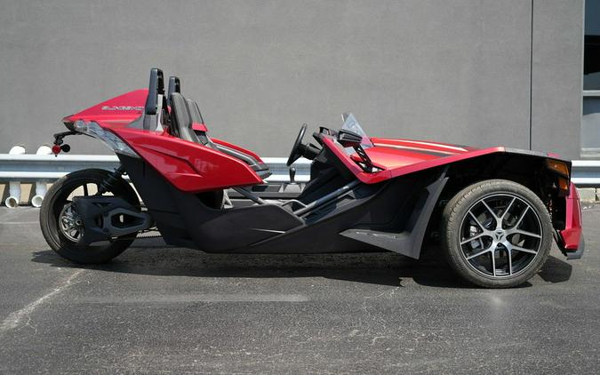 2018 Polaris Slingshot SL Sunset Red