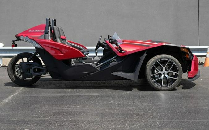 2018 Polaris Slingshot SL Sunset Red