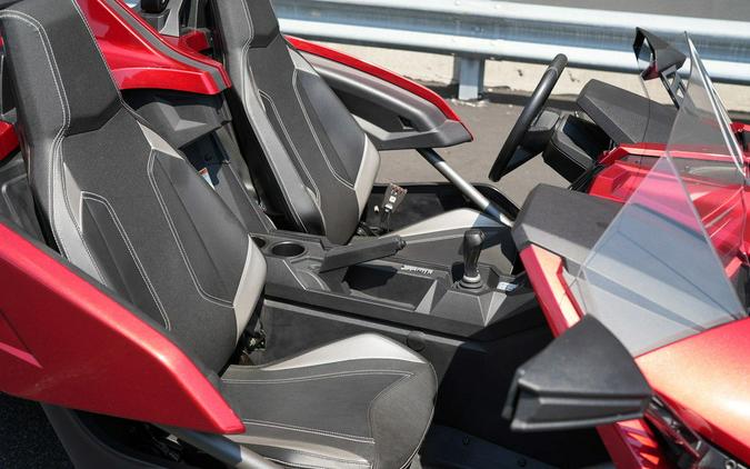 2018 Polaris Slingshot SL Sunset Red