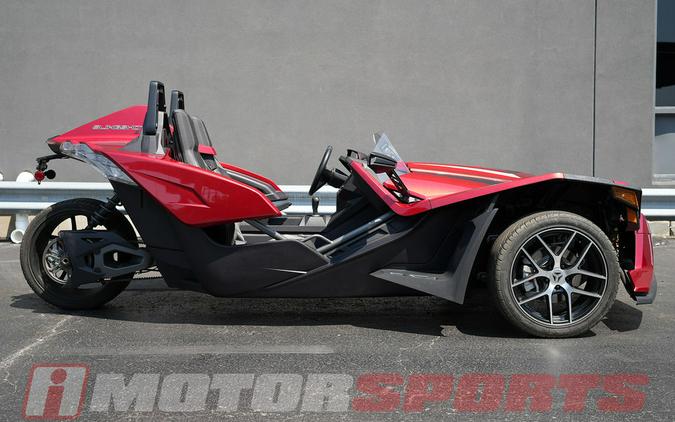 2018 Polaris Slingshot SL Sunset Red
