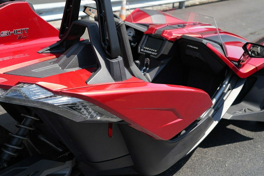 2018 Polaris Slingshot SL Sunset Red