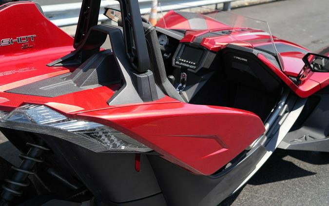 2018 Polaris Slingshot SL Sunset Red