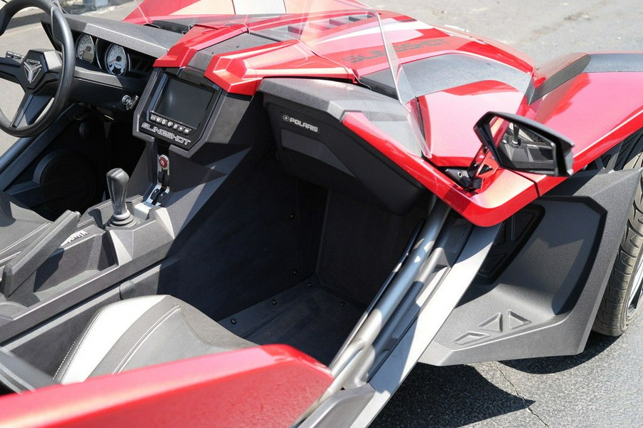 2018 Polaris Slingshot SL Sunset Red