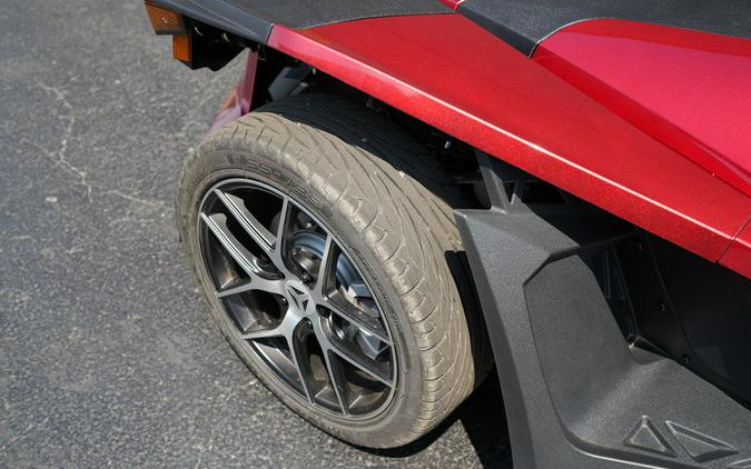 2018 Polaris Slingshot SL Sunset Red