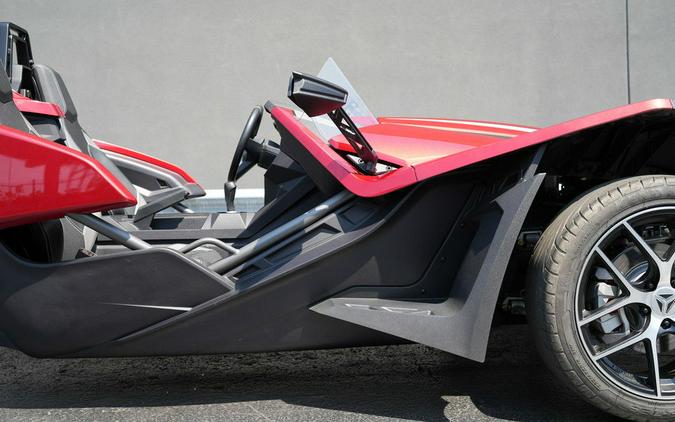 2018 Polaris Slingshot SL Sunset Red