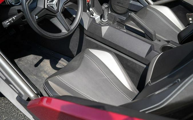 2018 Polaris Slingshot SL Sunset Red