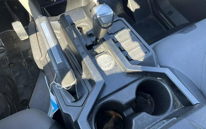 2024 Yamaha Wolverine RMAX4 1000 XT-R