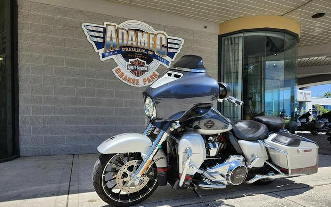 2019 Harley-Davidson® FLHXSE - CVO™ Street Glide®