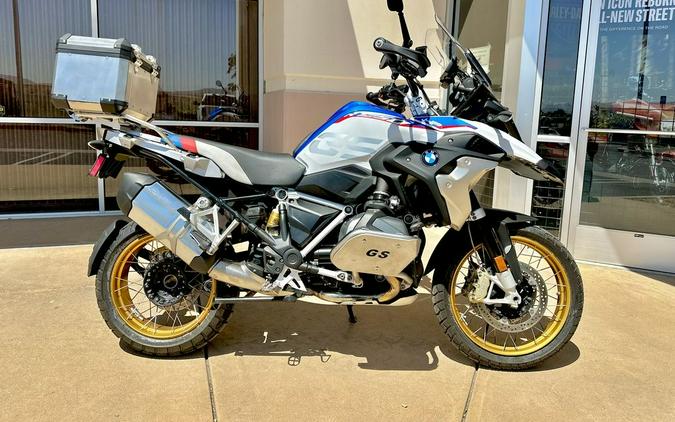 2020 BMW R 1250 GS Light White/Racing Blue Met/Racing Red