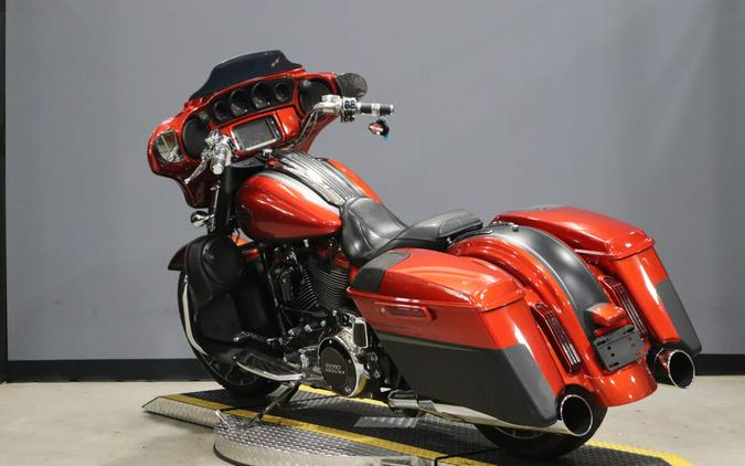 2018 Harley-Davidson CVO Street Glide