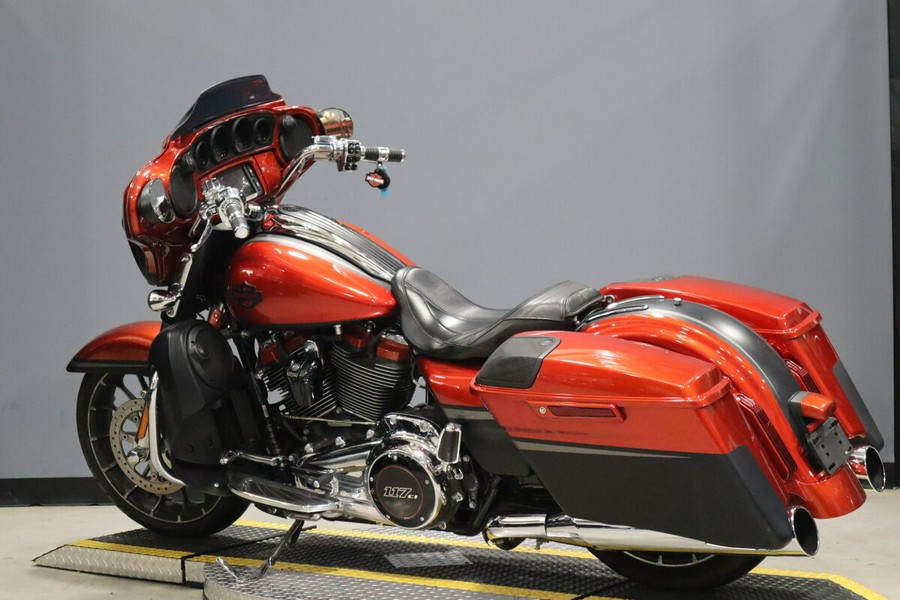 2018 Harley-Davidson CVO Street Glide