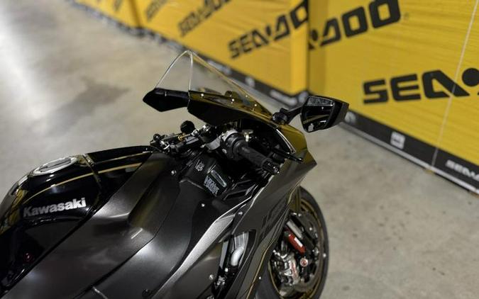 2023 Kawasaki Ninja® ZX™-10R KRT Edition