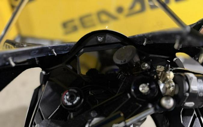 2023 Kawasaki Ninja® ZX™-10R KRT Edition