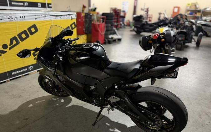 2023 Kawasaki Ninja® ZX™-10R KRT Edition