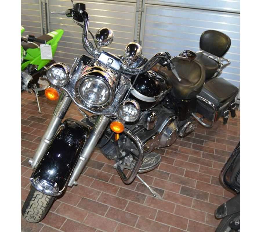 2003 Harley-Davidson FLHRCI Road King® Classic