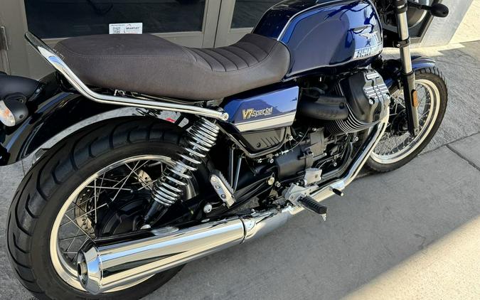 2022 Moto Guzzi V7 Special E5