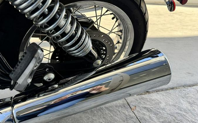 2022 Moto Guzzi V7 Special E5