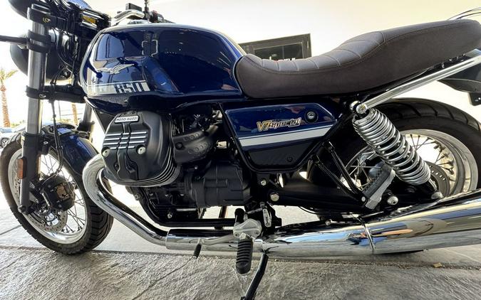 2022 Moto Guzzi V7 Special E5