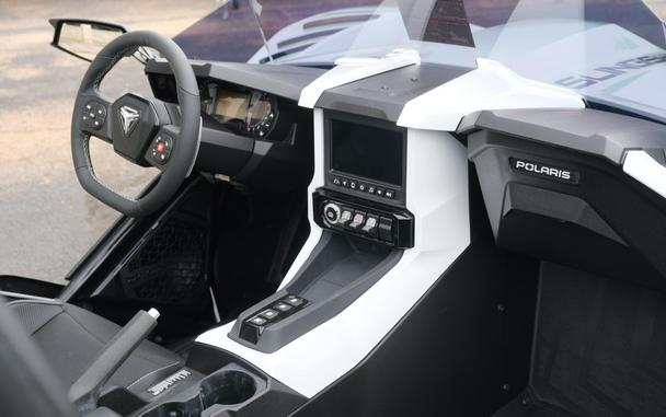 2026 SLINGSHOT R AUTODRIVE