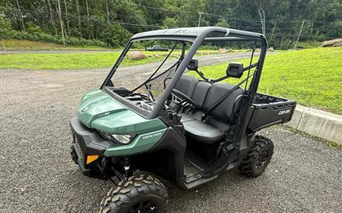 2025 Can-Am Defender DPS HD10