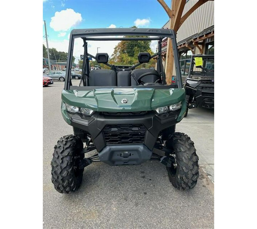 2025 Can-Am Defender DPS HD10